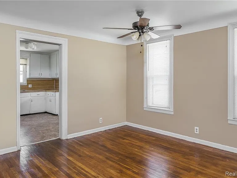 11334 West St — Photo 10