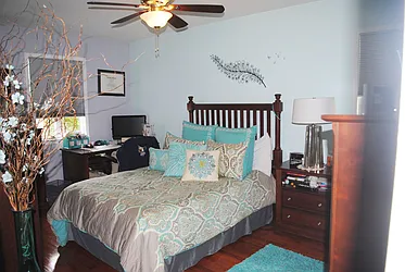 Sold by Homesite Realty Inc.