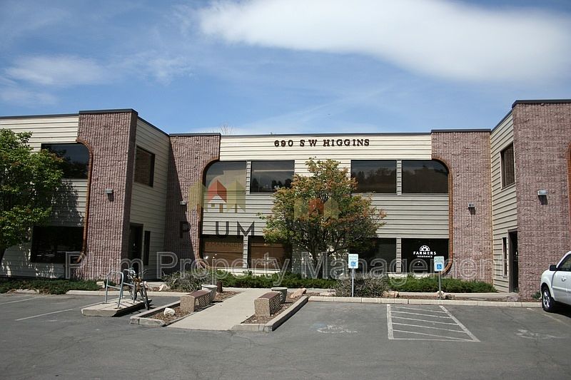 1st image of 690 SW Higgins Ave Suite E/f