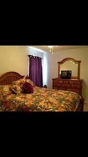 Bedroom #4, upstairs (Queen).