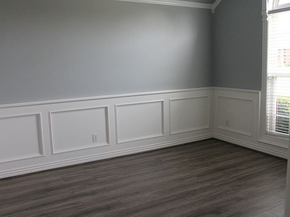 4th image of 506 Shady Acres Ln