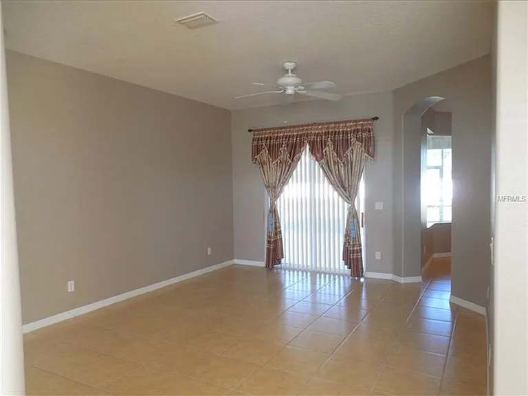 2485 Pan American Blvd — Photo 2