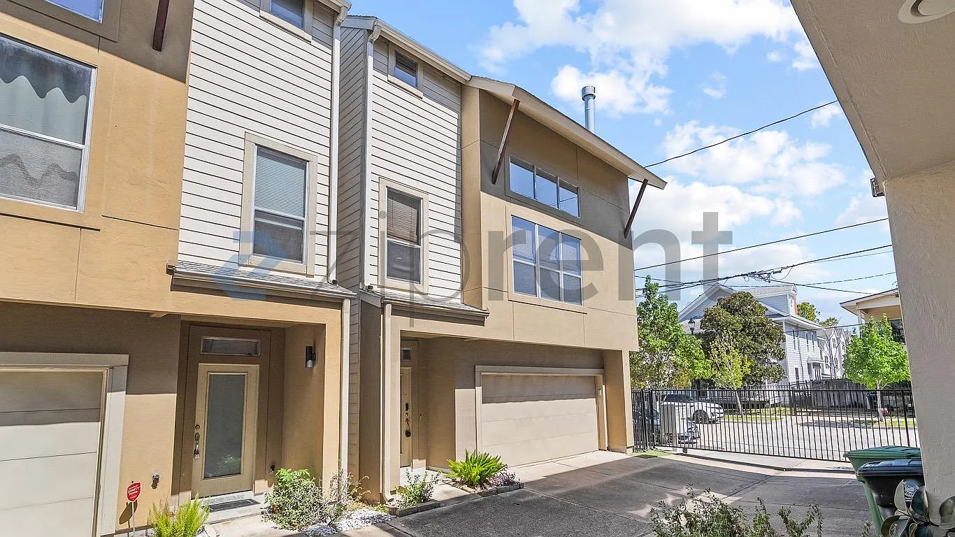 2 bed, 2067 sqft, $2,600 — Photo 3