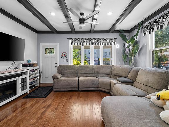 4th image of 4303 Kennedy Blvd