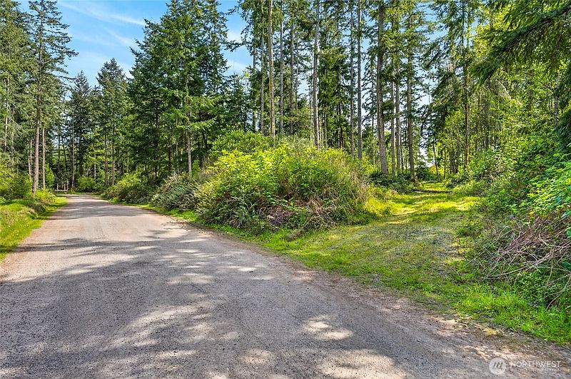 3rd image of 0 Evergreen Lane