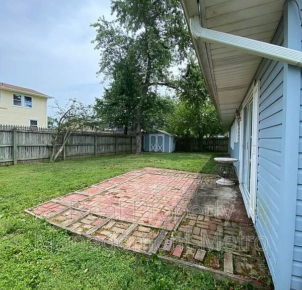 1902 Stonehearth Ct — Photo 15