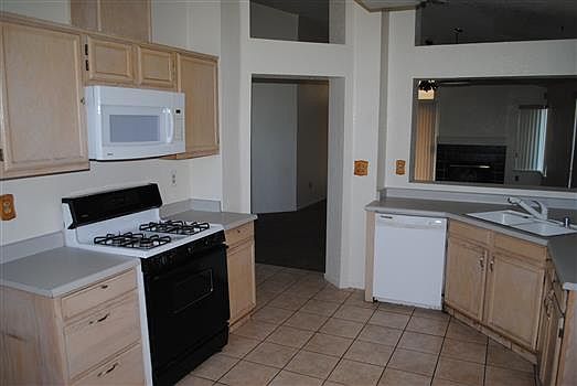 3rd image of 3303 Dutart Ct