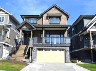 11036 Buckerfield Dr, Maple Ridge, BC V2W1Z8