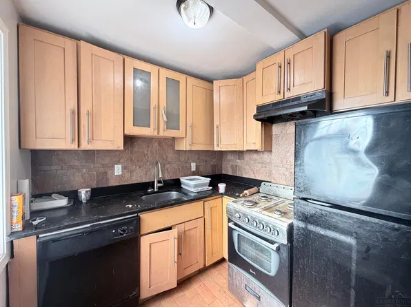 36 Duncan Ave #55E, Jersey City, NJ 07304