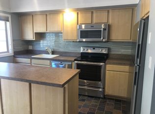 996 Chatham Ln APT A, Columbus, OH 43221