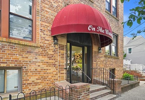 2nd image of 15 Broadway APT 5