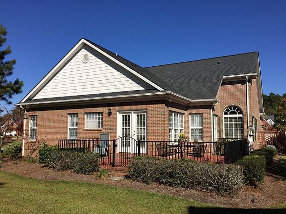 4th image of 400 Reynolda Pl
