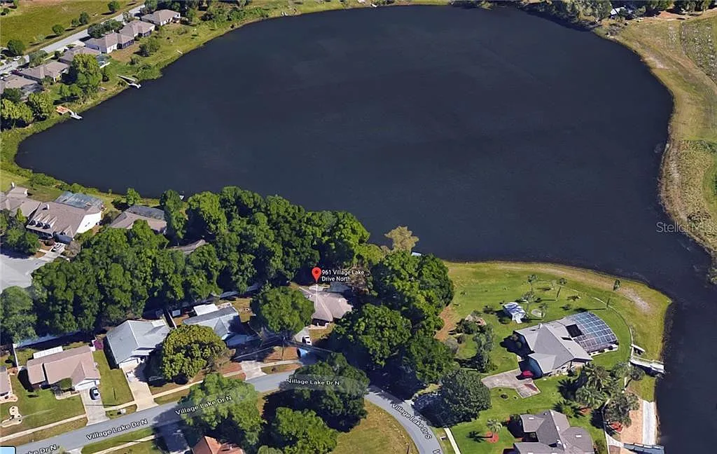 Village Lake Dr N, Deland — Photo 4