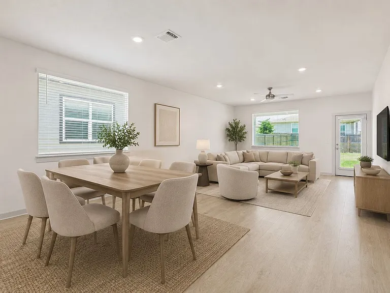 10906 Fulton Ave — Photo 13