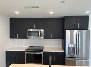 1501 N 31st St #412, Philadelphia, PA 19121