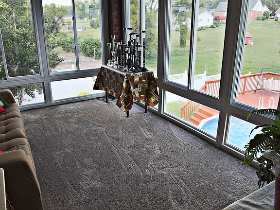 2nd image of 70 Jemma Dr