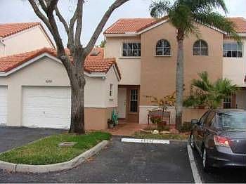 1st image of 8255 NW 70th St