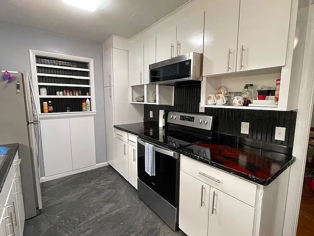 4 bed, 1389 sqft, $4,000 — Photo 4