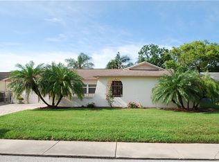 7530 Oakshire Dr, Port Richey, FL 34668