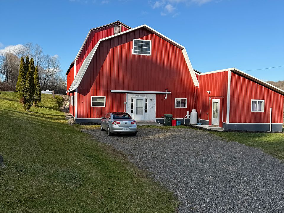 1st image of 2476 Quarterline Rd #1