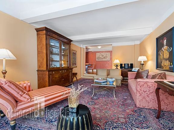 4th image of 20 E 35th St APT 8J