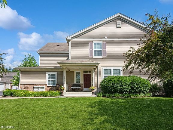 2nd image of 6N325 Whitmore Cir
