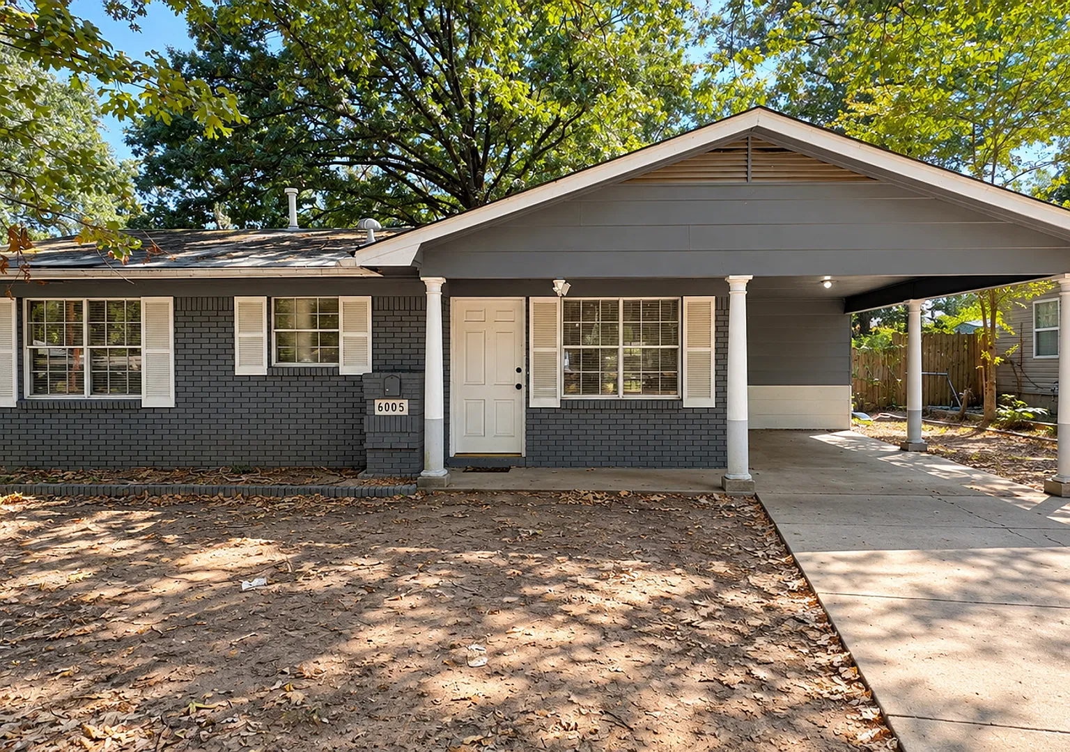 3-Bedroom, 1.5-Bath Home in Little Rock **Coming Soon — Photo 1