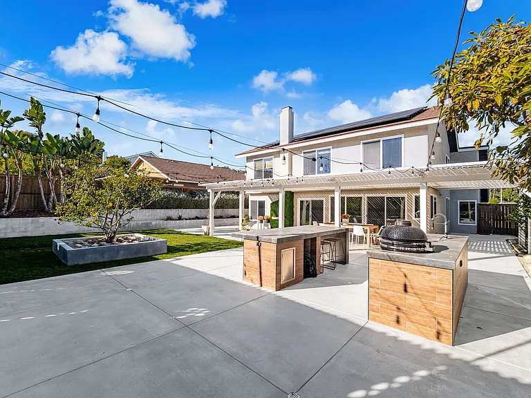 25392 Neptune Dr — Photo 46