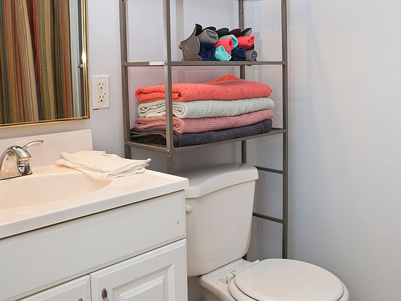 Upstairs Full Bath