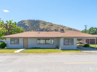 101 Ester Ave E, Brewster, WA 98812