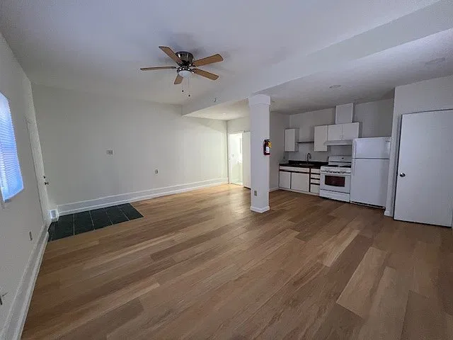 Studio, $1,150 — Photo 2
