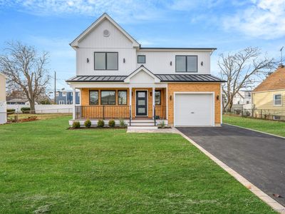 115 Riviera Parkway, Lindenhurst, NY, 11757