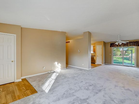 4th image of 538 Meadow Springs Dr