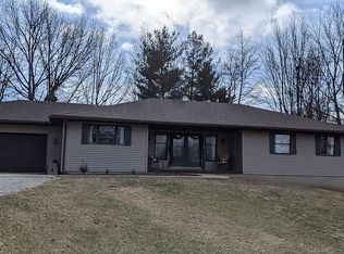 1906 Prairie Ln, Vandalia, IL 62471