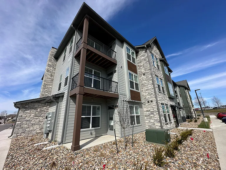 The Depot Luxury Apartments — Photo 5