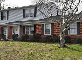 933 N Plantation Dr, Virginia Beach, VA 23454