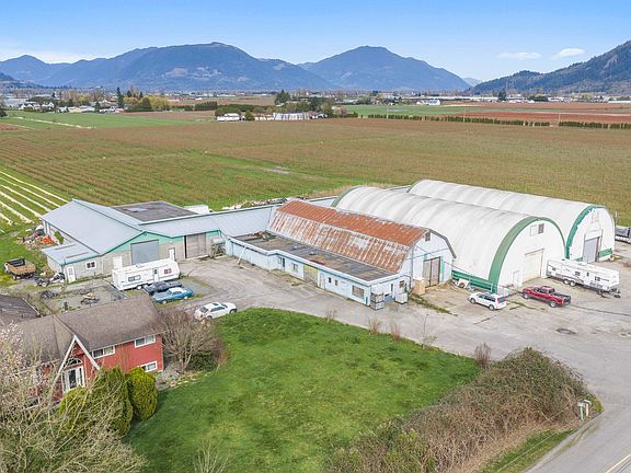 4th image of 34211 Hallert Rd