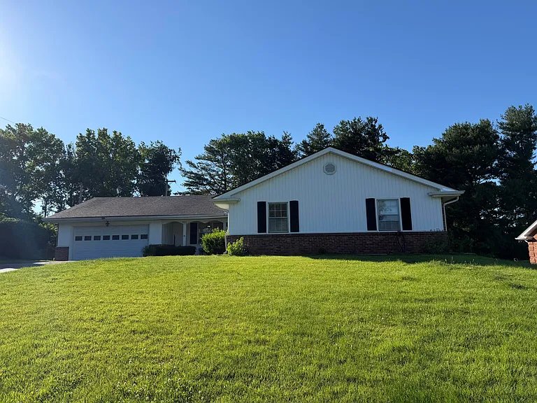 3433 Keithshire Way — Photo 3