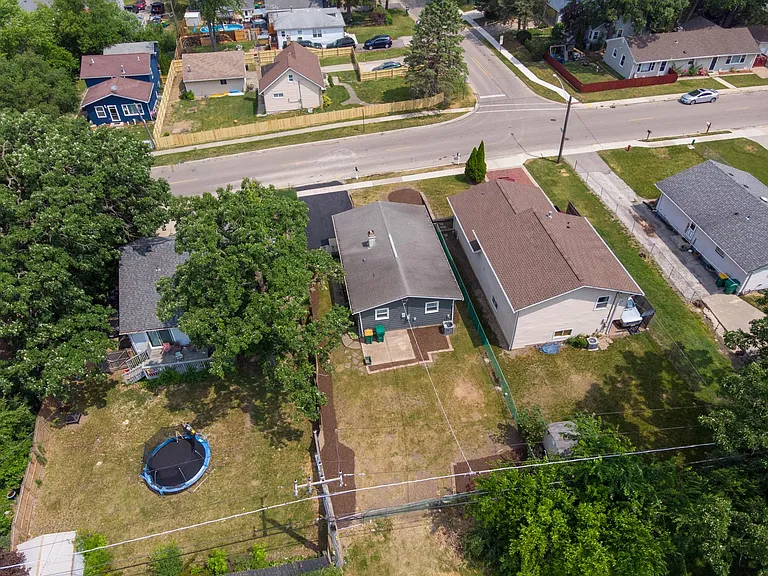 405 Woodland Dr — Photo 25
