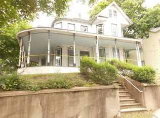 201 S Saint Peter St, Schuylkill Haven, PA 17972