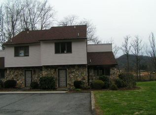 57 Marion Forest Rd APT 4R, Sylva, NC 28779