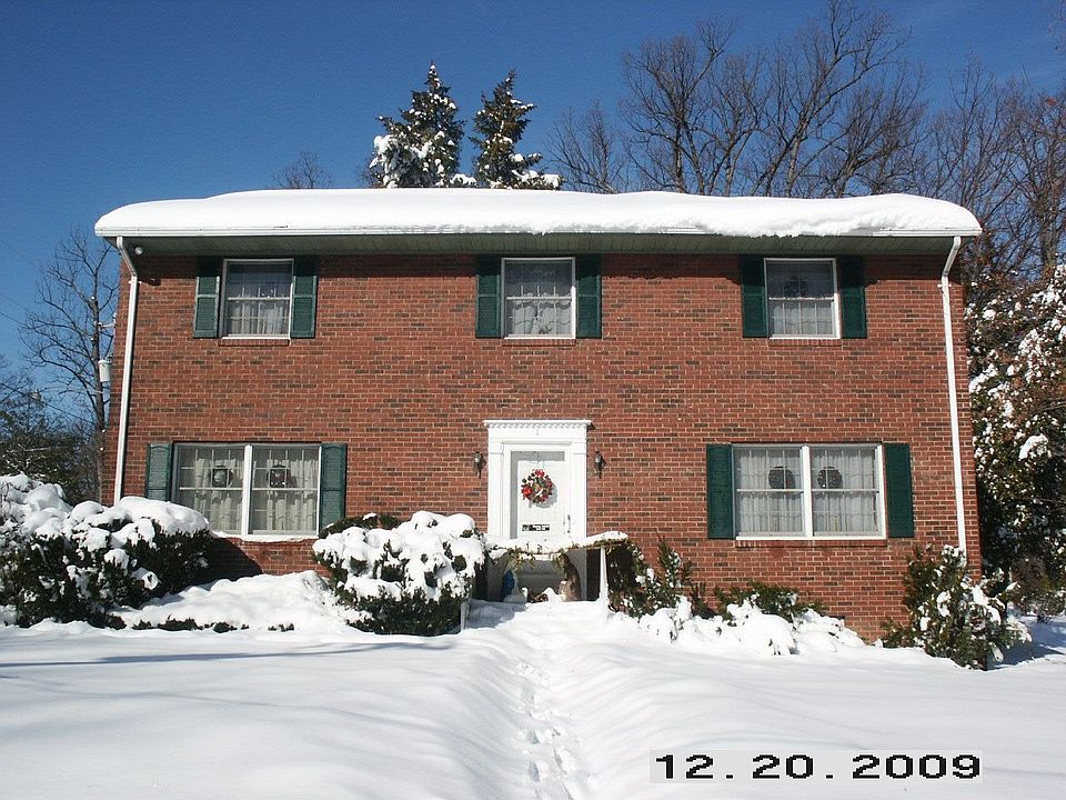 1 LESLIE DRIVE