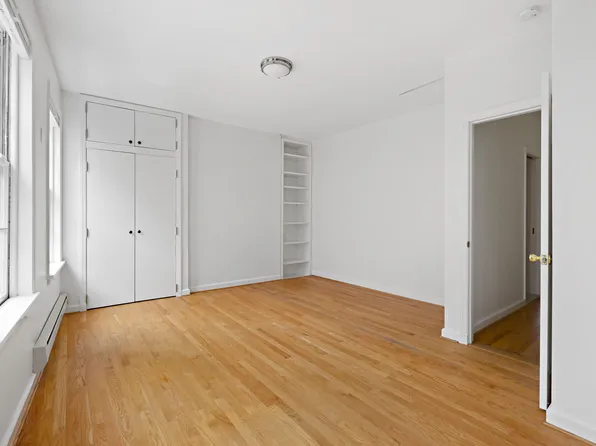 10 Bedford Street image 18 of 30