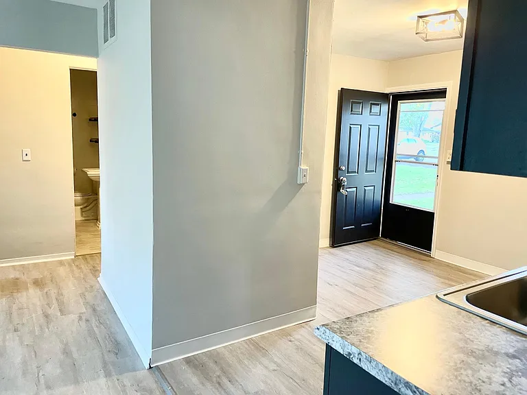 36155 Theresa St #36155 — Photo 22
