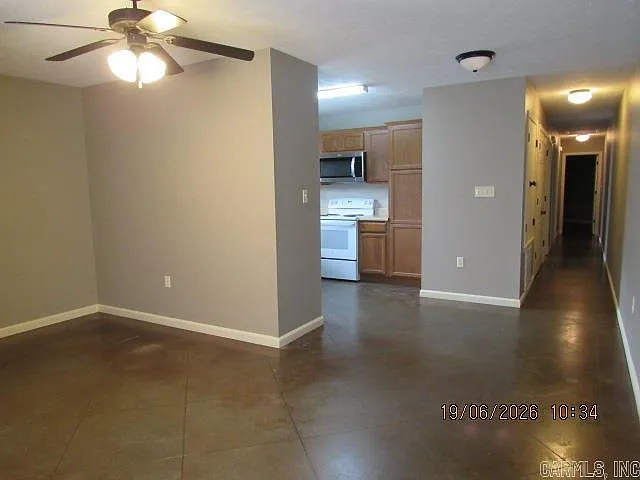 2205A Rosemary Dr — Photo 4