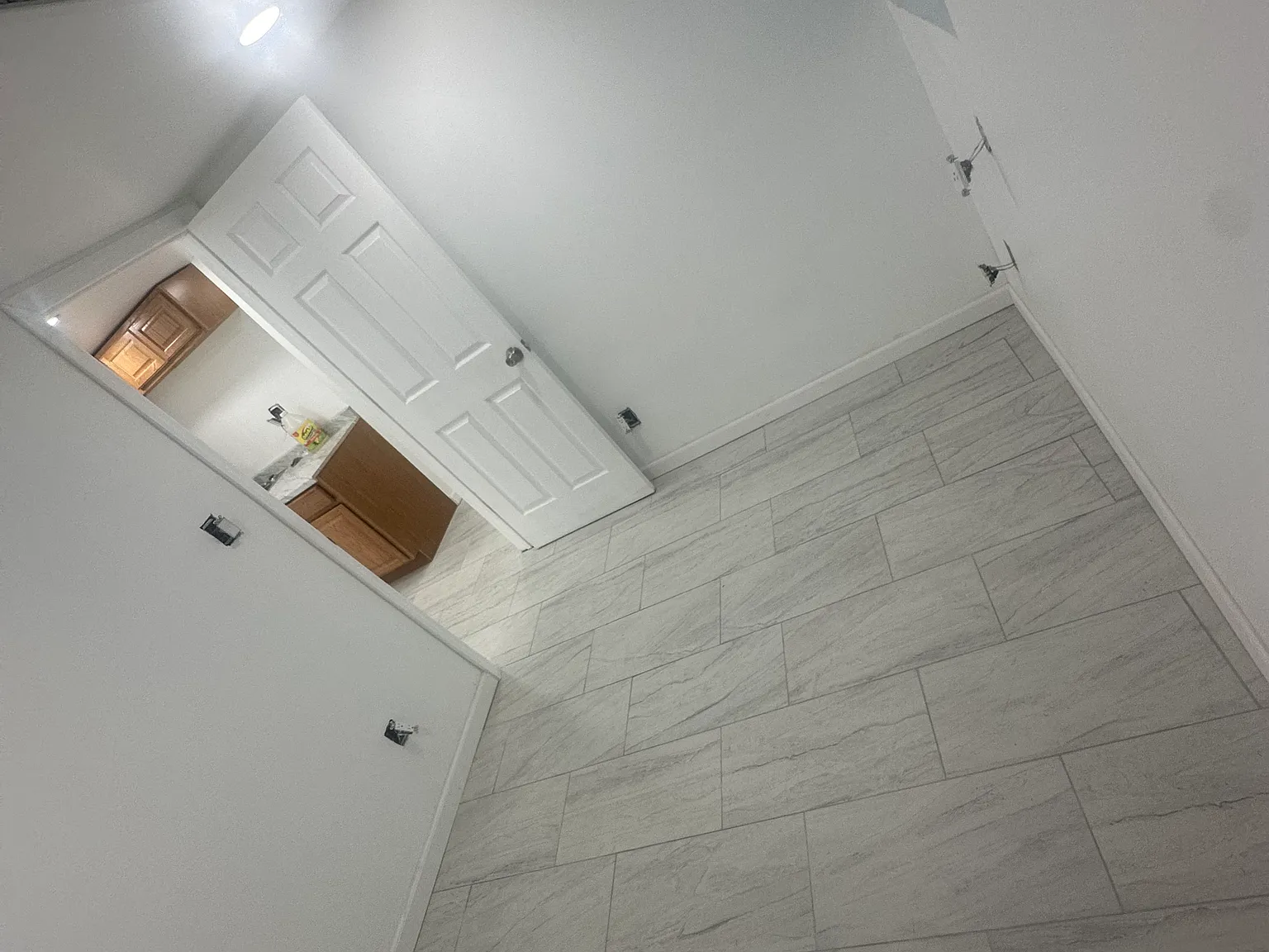 3 bed, $3,600 — Photo 2