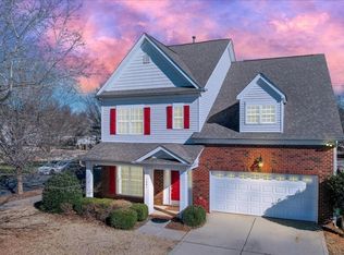 1001 Yellow Daisy Dr, Matthews, NC 28104