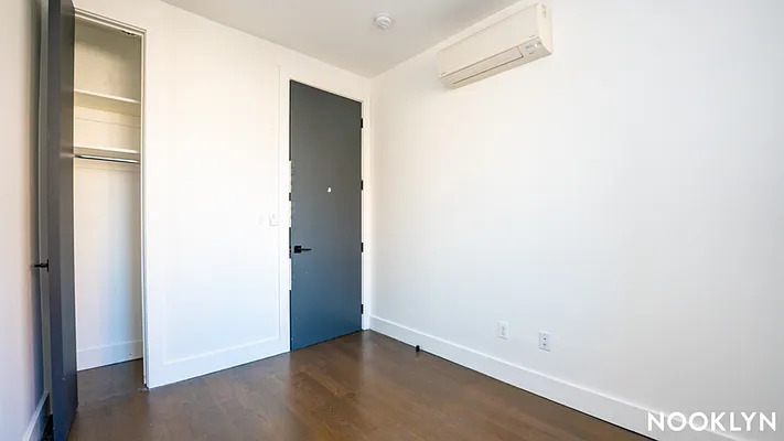 Rented by Nooklyn NYC LLC | media 31