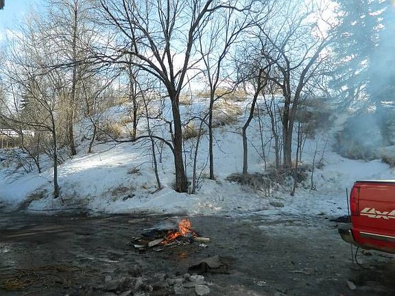 parking area sideview