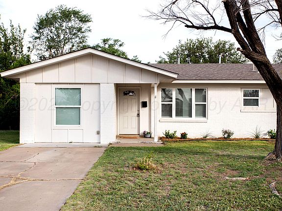3rd image of 4336 Mesa Cir